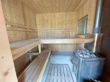  CORPS DE FERME RENOVE AVEC  EQUIPEMENT POUR 2 CHEVAUX GRANDES DEPENDANCES SUR 1,2ha