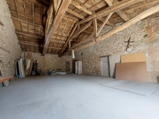  PUYGOUZON CORPS DE FERME EN GRANDE PARTIE RENOVE AVEC PIGEONNIER ET DEPENDANCES 