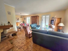 Maison traditionnelle avec piscine à vendre à Fos-sur-Mer – 4 chambres et terrain de 750 m²