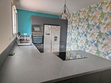 Grande maison familiale T8 avec piscine et jardin – Proche commerces