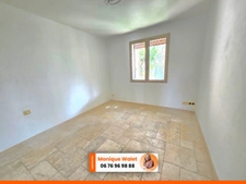 Magnifique propriété de 198 m² avec piscine, jardin, salle de sport avec jaccuzzi et sauna !
