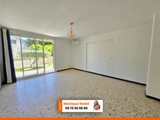  Istres : Appartement T2 Rénové avec Balcon - Calme et proche de la plage !