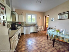 Maison traditionnelle avec piscine à vendre à Fos-sur-Mer – 4 chambres et terrain de 750 m²