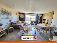 ? Superbe Appartement de 85 m² avec Garage et Balcon à Deux Pas des Plages ! ?