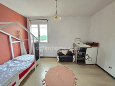 Grande maison familiale T8 avec piscine et jardin – Proche commerces