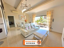 Magnifique propriété de 198 m² avec piscine, jardin, salle de sport avec jaccuzzi et sauna !