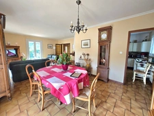 Maison traditionnelle avec piscine à vendre à Fos-sur-Mer – 4 chambres et terrain de 750 m²