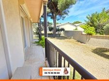  Istres : Appartement T2 Rénové avec Balcon - Calme et proche de la plage !
