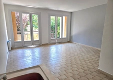 MARIGNANE – Studio rénové avec jardin, balcon et sous-sol de 32,70 m² offrant un fort potentiel !