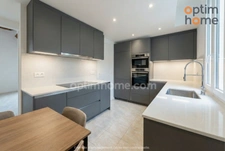 Appartement type 2 plus cuisine, possibilité garage. 