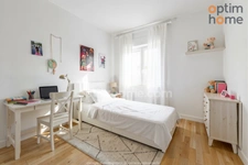 Appartement 104 m2, possibilité studiio indépendant- Véranda,  2 terrasses-jardin, parking privatif, cave