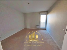 MAISON A ETAGE DE  TYPE  4 D’ENVIRON 90 M² + UN GARAGE SUR FARGUES SAINT HILAIRE (33)
