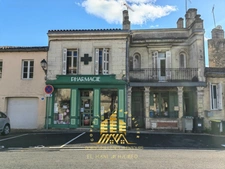 IMMEUBLE DE CARACTÈRE – À 18 km de Bordeaux, AU CŒUR DE CAMBES