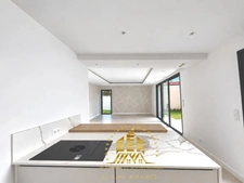 Maison familiale contemporaine avec piscine et jardin – Proche Bordeaux