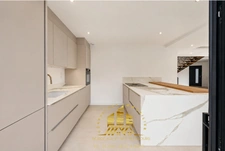 Maison familiale contemporaine avec piscine et jardin – Proche Bordeaux