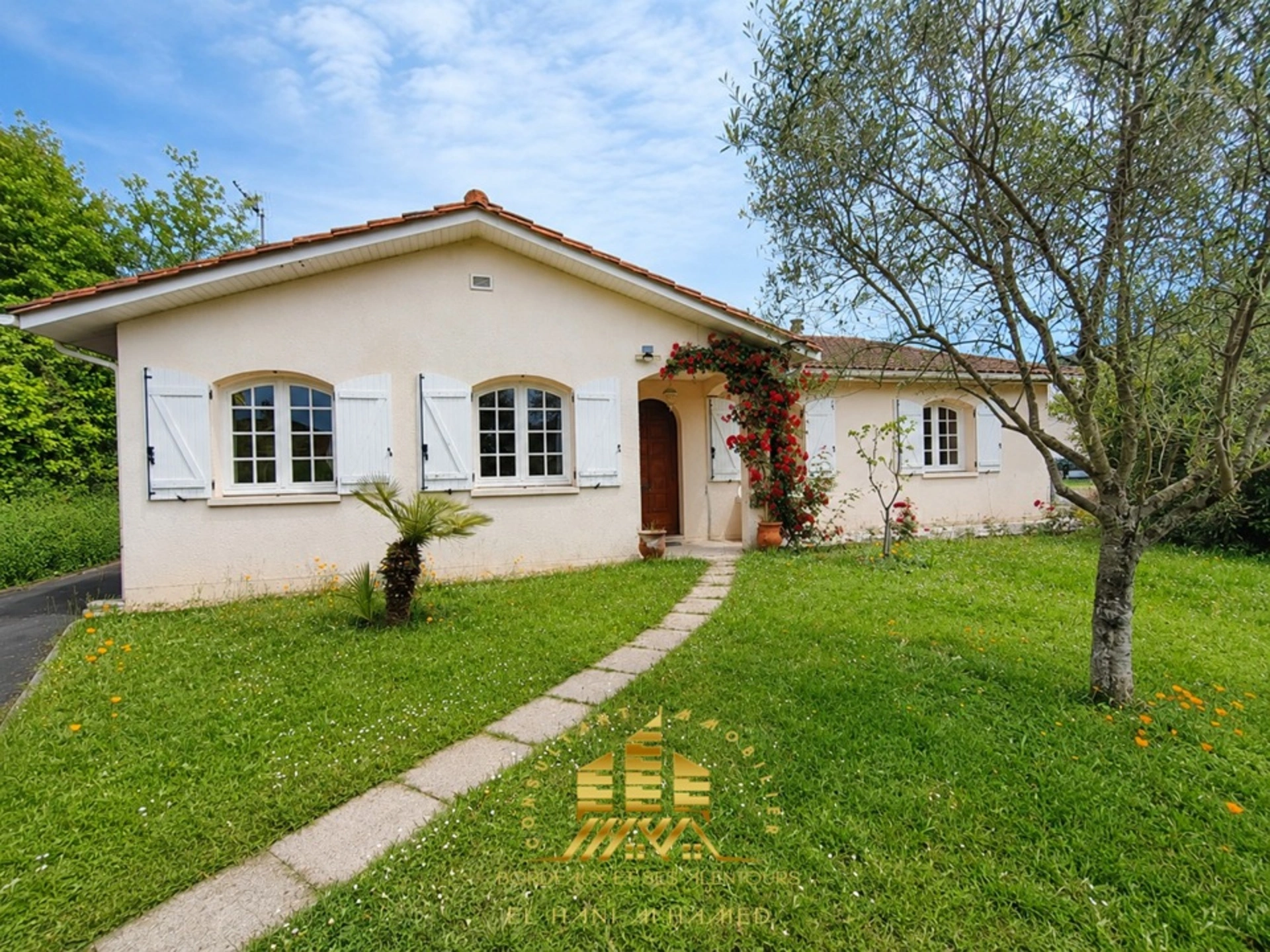 Maison 5 pièces 160 m² · à Artigues Pres Bordeaux · 160 m² · 442 000 €