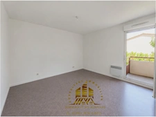 À vendre : Maison T4 avec jardin et garage à Fargues-Saint-Hilaire