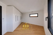 Maison familiale contemporaine avec piscine et jardin – Proche Bordeaux