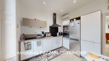 À Vendre en exclusivité à Dun sur meuse, Grande Maison de Maître avec Revenus Locatifs, proche Belgique et Luxembourg ! 244 m² habitables – Terrain clos et arboré de 934 m² 