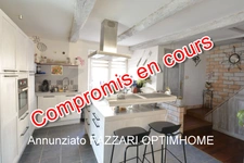 A vendre En Exclusivité, proche de la Belgique et du Luxembourg, une agréable Maison de Village rénovée située à Chauvency-le-Château d’une surface habitable de 100 m² !