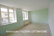 🏛 À VENDRE EN EXCLUSIVITÉ, proche Belgique et Luxembourg, un Immeuble de trois appartements situés à STENAY (55), 255 M² habitables, Idéal investisseur ou résidence principale avec revenus locatifs !