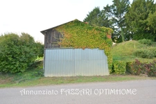 A vendre en exclusivité, proche de la Belgique et du Luxembourg, un ancien corps de ferme de 144 m² habitable avec 400 m² environ de dépendance !