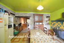 🏡 À vendre – Ancienne fermette lorraine avec grand terrain à Luzy-Saint-Martin (proche Belgique & Luxembourg)