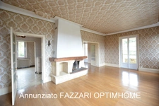 À Vendre en exclusivité, proche de la Belgique et du Luxembourg, une Maison Individuelle de 143 m² habitables, 4 Chambres sur un Grand Terrain 2179 m² 
