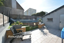 À vendre en exclusivité – Maison 5 pièces à Stenay – 74 m² habitables avec terrasse, piscine et garage – Proche Belgique et Luxembourg