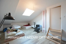 À VENDRE en exclusivité, proche de la Belgique et du Luxembourg, un ancien corps de ferme à Quincy-Landzécourt d’une surface habitable de 134 m² (4 chambres) sur une parcelle d’environ 900 m² !