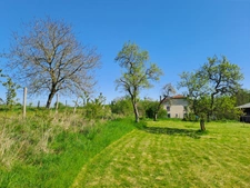 Ancien Corps de ferme de caractère avec dépendances – Terrain de 5960 m² – Proche Belgique & Luxembourg