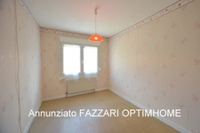 À vendre : Spacieuse maison à Stenay – Rue calme, proche centre-ville – Frontière Belgique / Luxembourg 📍 Stenay (55700) – Meuse – Région Grand Est