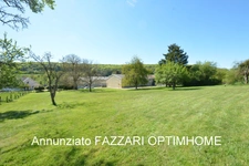 Propriété de caractère avec dépendances et terrain arboré de 3 115 m², Proche Belgique & Luxembourg!