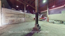 A vendre en exclusivité, proche de la Belgique et du Luxembourg, un ancien corps de ferme de 144 m² habitable avec 400 m² environ de dépendance !