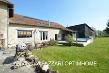 Proche Belgique et Luxembourg, Propriété de charme avec activité touristique de 384 m² habitable 