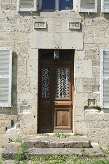 🏡 Maison de caractère à rénover – 236 m² – 11 pièces – Terrain 1300 m² – Proche Belgique & Luxembourg