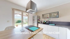 A vendre en exclusivité, proche de la Belgique et du Luxembourg, une spacieuse maison individuelle de plain-pied, d’une surface habitable de 146.93m² (quatre chambres), sur un beau terrain de 2562M²!