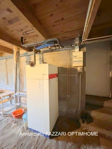 À VENDRE en exclusivité, proche de la Belgique et du Luxembourg, un ancien corps de ferme à Quincy-Landzécourt d’une surface habitable de 134 m² (4 chambres) sur une parcelle d’environ 900 m² !