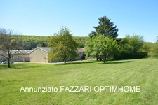 Propriété de caractère avec dépendances et terrain arboré de 3 115 m², Proche Belgique & Luxembourg!
