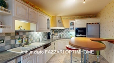 À Vendre en exclusivité, Maison de village  en pierre de 195 m² habitable situé  à Brandeville, agréable petit village proche de la  Belgique et Luxembourg !