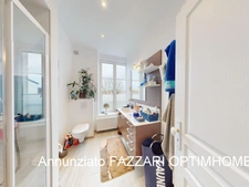À Vendre en exclusivité à Dun sur meuse, Grande Maison de Maître avec Revenus Locatifs, proche Belgique et Luxembourg ! 244 m² habitables – Terrain clos et arboré de 934 m² 