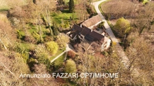Au cœur d’un domaine clos de 1,5 hectare, ce moulin rénové offre un cadre unique entre étang, rivière et nature préservée.