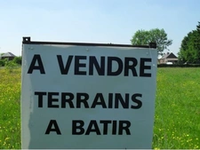 🌿 À Vendre – Rare opportunité à Stenay (Meuse, Grand Est) : Terrain à bâtir de 5 418 m² proche Belgique & Luxembourg