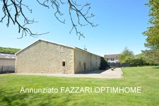 Propriété de caractère avec dépendances et terrain arboré de 3 115 m², Proche Belgique & Luxembourg!