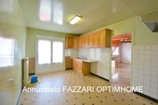 À vendre : Spacieuse maison à Stenay – Rue calme, proche centre-ville – Frontière Belgique / Luxembourg 📍 Stenay (55700) – Meuse – Région Grand Est