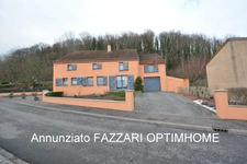 A vendre en exclusivité, Maison 4 façades au calme absolu à Montmédy – Proximité Belgique et Luxembourg – Jardin arboré (7 chambres, 230 m² habitables).