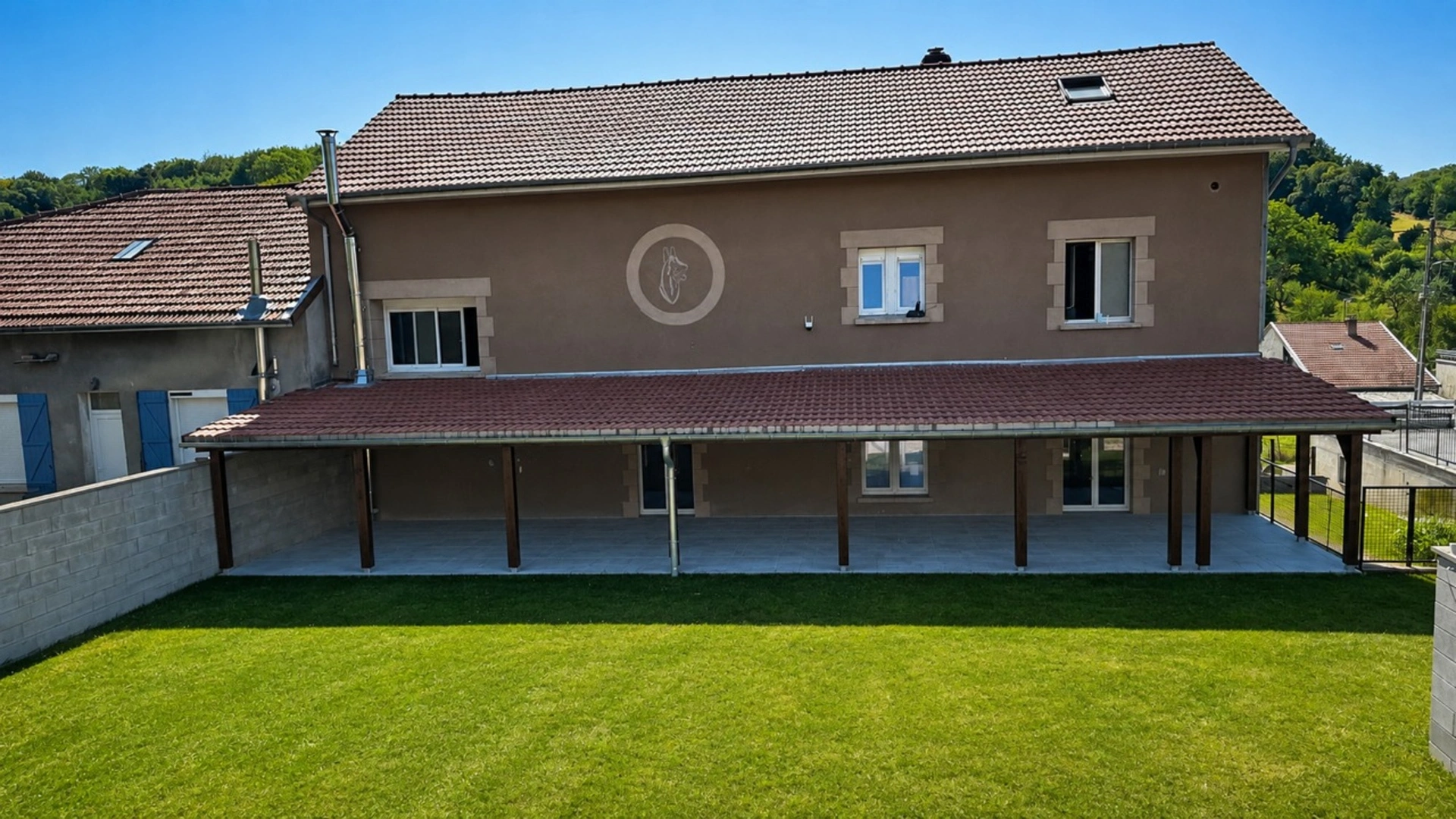 Maison 7 pièces 163 m² · à Dun sur Meuse · 163 m² · 199 500 €