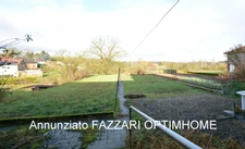 À VENDRE en exclusivité, proche de la Belgique et du Luxembourg, un ancien corps de ferme à Quincy-Landzécourt d’une surface habitable de 134 m² (4 chambres) sur une parcelle d’environ 900 m² !