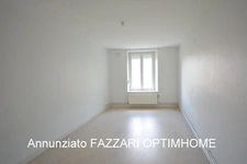 🏛 À VENDRE EN EXCLUSIVITÉ, proche Belgique et Luxembourg, un Immeuble de trois appartements situés à STENAY (55), 255 M² habitables, Idéal investisseur ou résidence principale avec revenus locatifs !