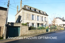 À Vendre – Grande Maison de Maître avec Revenus Locatifs, proche Belgique et Luxembourg !